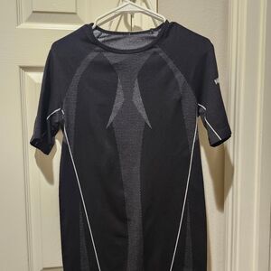 Unbranded Men's Black and Grey T-shirt